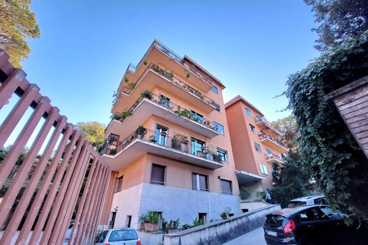 Druso Dream Apartment Colosseo Рим Экстерьер фото